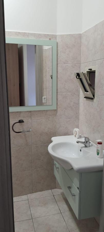 Ferrarome Apartment Bagian luar foto